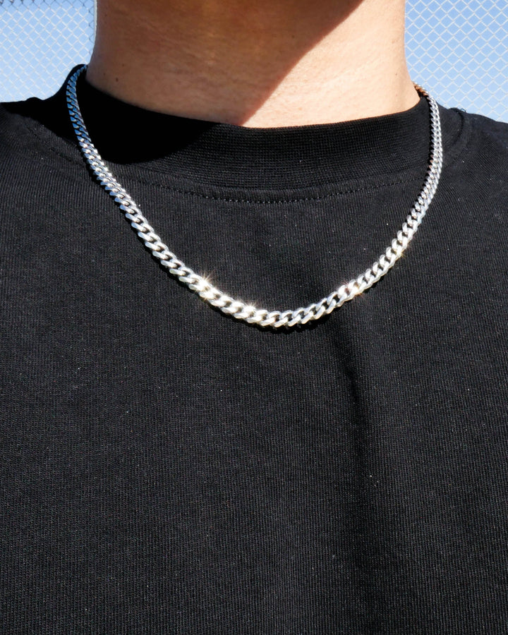 Tokyo Chain
